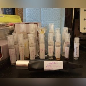 Large Perfume Sample Lot